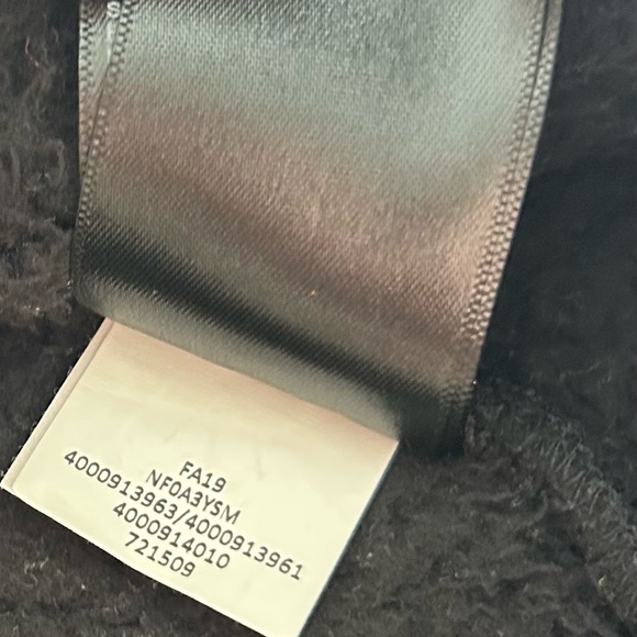 The North Face Women’s Fleece Jacket Black Full Zip Size Medium - Picture 7 of 9